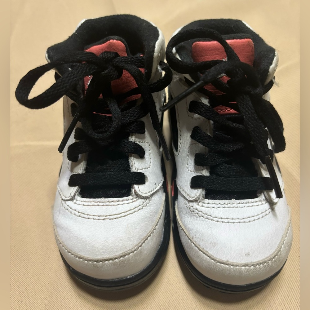 Air Jordan V5 Retro Sunblush Sneakers‎ Toddler 7C White Black
